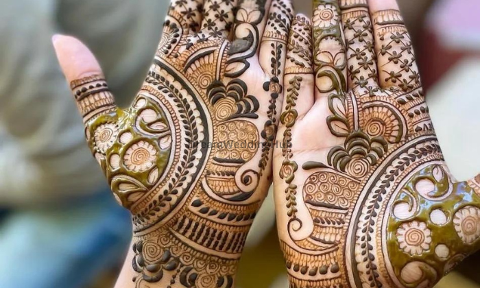 Friends mehandi arts